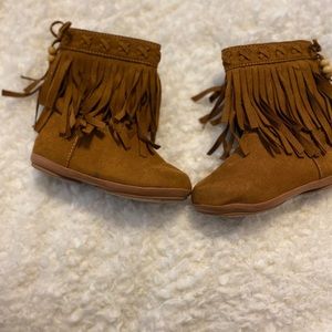 Rampage Moccasin Boots size 6 toddler